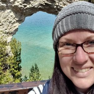 Meet your Posher, Whitney